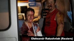 Noćni napadi ruskih raketa na Donjeck 