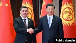 Садыр Жапаров менен Си Цзиньпин Сиань шаарында жолукту. 2023-жылдын 18-майы.