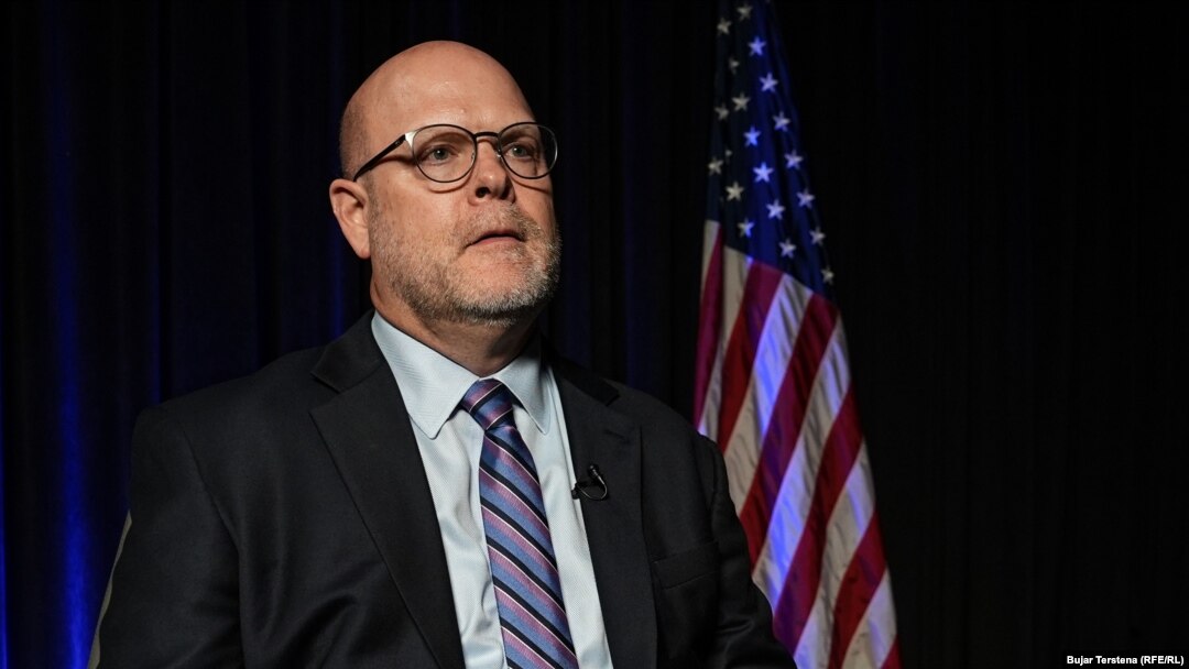 Jeffrey Hovenier, ambasador SAD na Kosovu