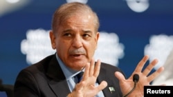 شهباز شریف په د نومیبر پر ۱۳مه نېټه د کوپ-۲۹ کنفرانس ته وینا کوي. پخوانی انځور