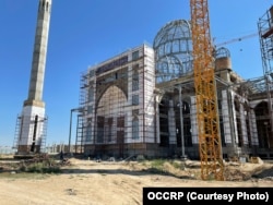 Азыр курулушу жүрүп жаткан 5 миң киши баткан мечити бар Ислам таануу жана жайылтуу борбору 20 миң чарчы метр жерге салынат. Анын аймагында медресе, китепкана жана конгресс-холл курулат