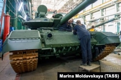 Расейскі танк T-90M, архіўнае фота