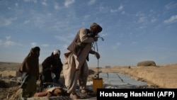 ادامه خشکسالی ها منجر به کاهش شدید آب و بروز بیماری ها در بسیاری از مناطق افغانستان شده است