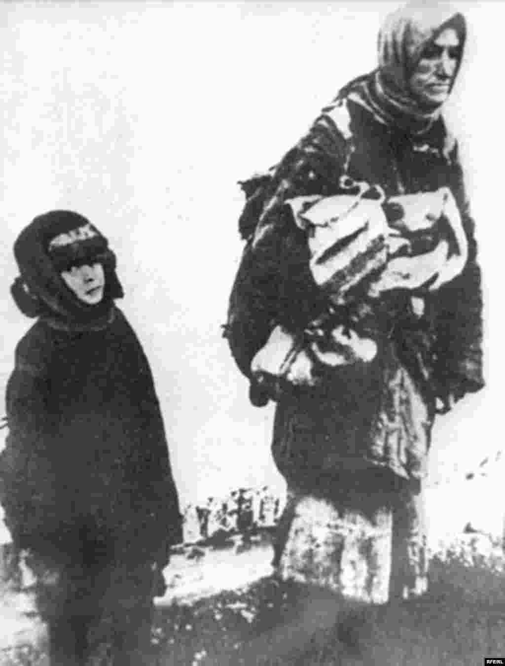 Holodomor: Famine In Ukraine, 1932-33 #12