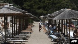 Илустрација: Плажа во Грција