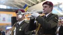 Musical Flash Mobs Commemorate Donetsk Airport Battle