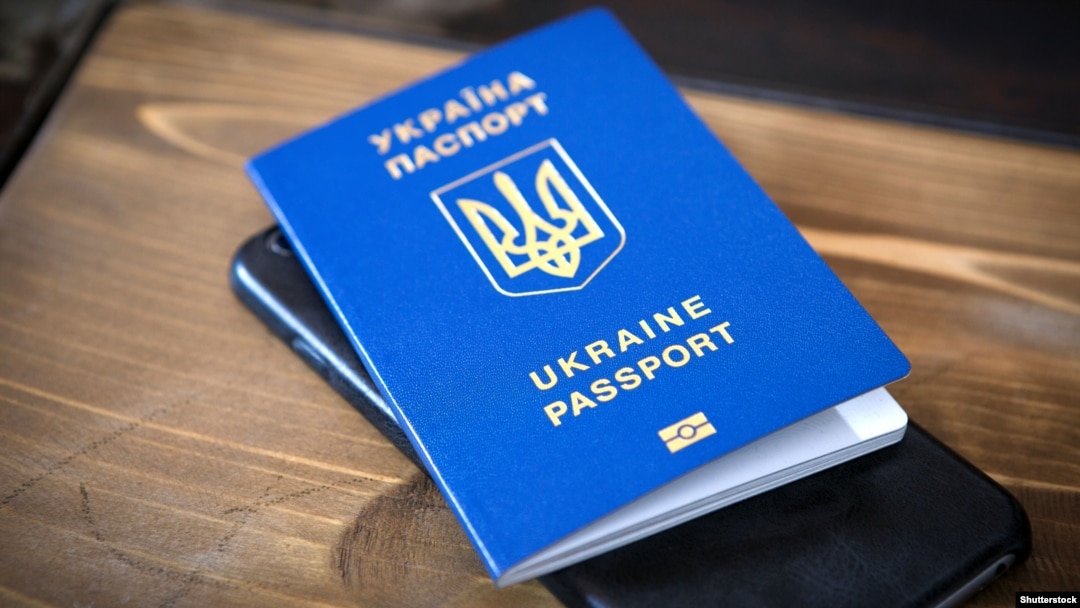 Отримання документів від окупаційних «органів» не матимуть наслідків для українців – правозахисниця
