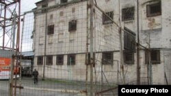 Восемь месяцев назад общественность Абхазии была шокирована случившимся в Драндском СИЗО, который выполняет и функцию тюрьмы