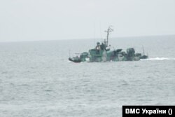 Российский артиллерийский катер проекта «Шмель» из Каспийской флотилии
