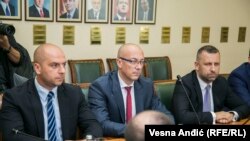 Goran Rakić (u sredini), Srpska lista