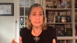 Fiona Hill: Putin 'Really Destabilizes' Russia