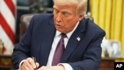 Водночас президент США не відкинув можливості продовжити переговори з Євросоюзом