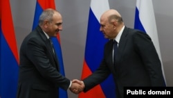 Russia - Prime Ministers Mikhail Mishustin of Russia and Nikol Pashinian of Armenia meet in the Altai region, July 24, 2025.