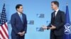 Američki državni sekretar Marko Rubio i generalni sekretar NATO-a Mark Rute na marginama sastanka ministara spoljnih poslova NATO-a u Briselu 3. aprila 2025.