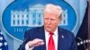 Трамп знову пригрозив країнам БРІКС митом за створення єдиної валюти. У Кремлі відреагували