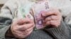 Хай Путіну виставляють претензії – міністр відповів на закиди про невиплату пенсій в ОРДЛО