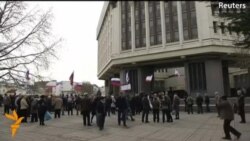 Крым автоном аймагынын парламенти Орусияга кошулууну жактайт