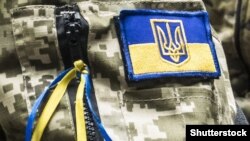 Військовослужбовець був у критичному стані внаслідок обстрілу бойовиками санітарного автомобіля поблизу Водяного