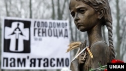 Щорічно в четверту суботу листопада в Україні вшановують пам’ять жертв Голодомору 1932-1933 років