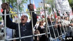 Мітинг на підтримку Юлії Тимошенко у Києві, 27 квітня 2012 року