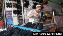 یک کارخانه تولید بوت در ولایت جوزجان - عکس از آرشیف