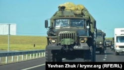 Військова техніка Рф, яка рухається трасою «Таврида»