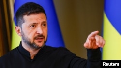 Очікується, що з Відня Зеленський вирушить на саміт G7 у Канаді, де запланована, зокрема, його зустріч із президентом США Дональдом Трампом