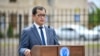 Министр Чечейбаев калктын санына жараша дарыгер менен камсыздоо төмөндөп жатканын айтты