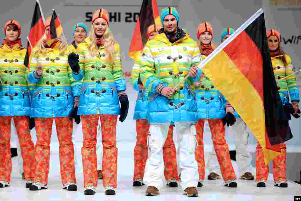 Німецька олімпійська та паралімпійська збірна &ndash; у своєму теплому вбранні під час презентації